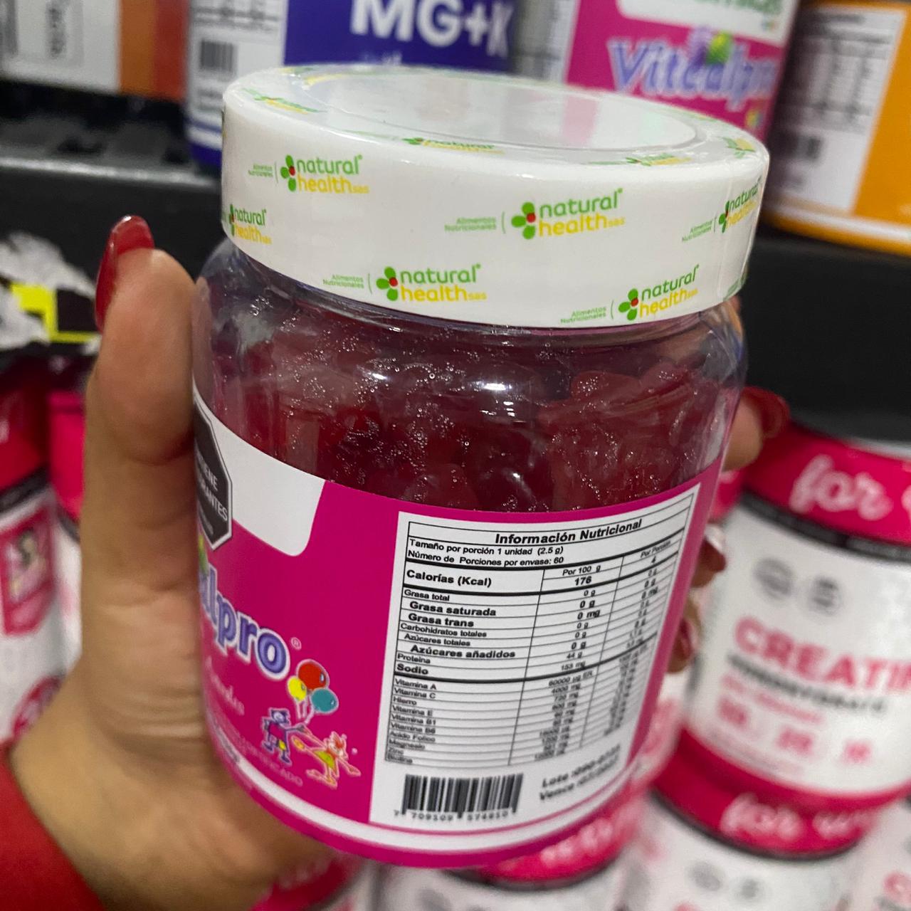 🍓✨ ¡La Vitamina Que Tus Hijos Disfrutan y Tú Agradeces! REGISTRO INVIMA ✅ + 🎁 Obsequio para Adultos + Envío Gratis 🚚